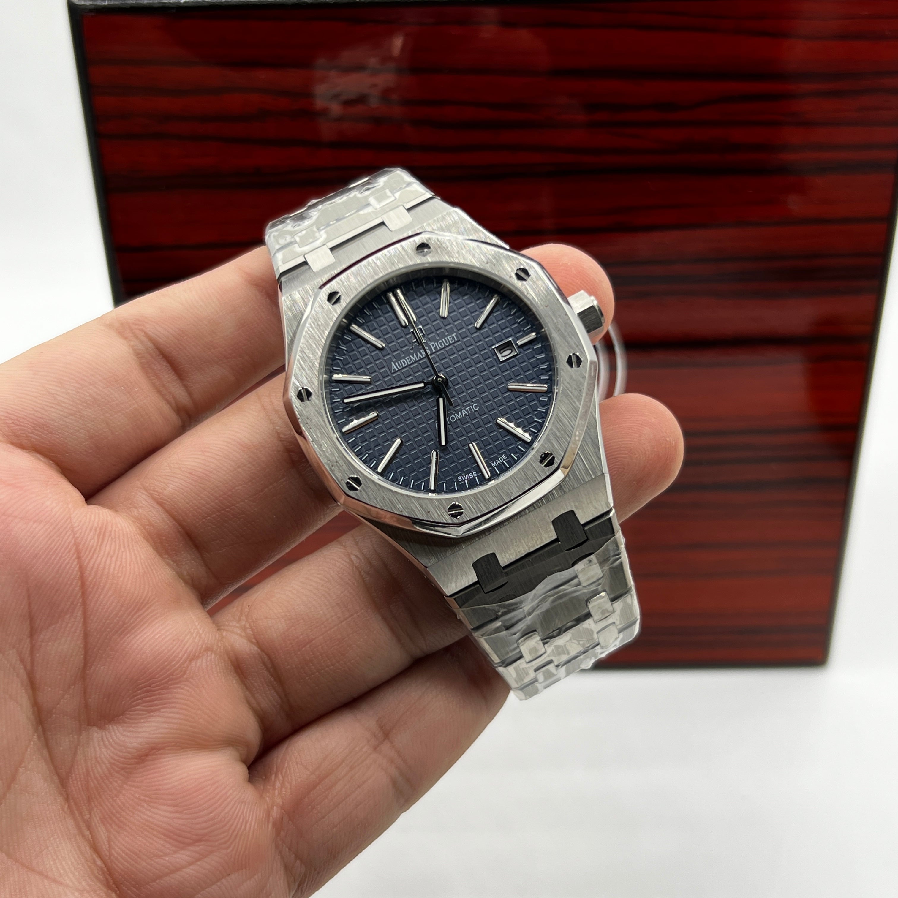 AP MASTER PLUS WATCH AUTOMATIC
