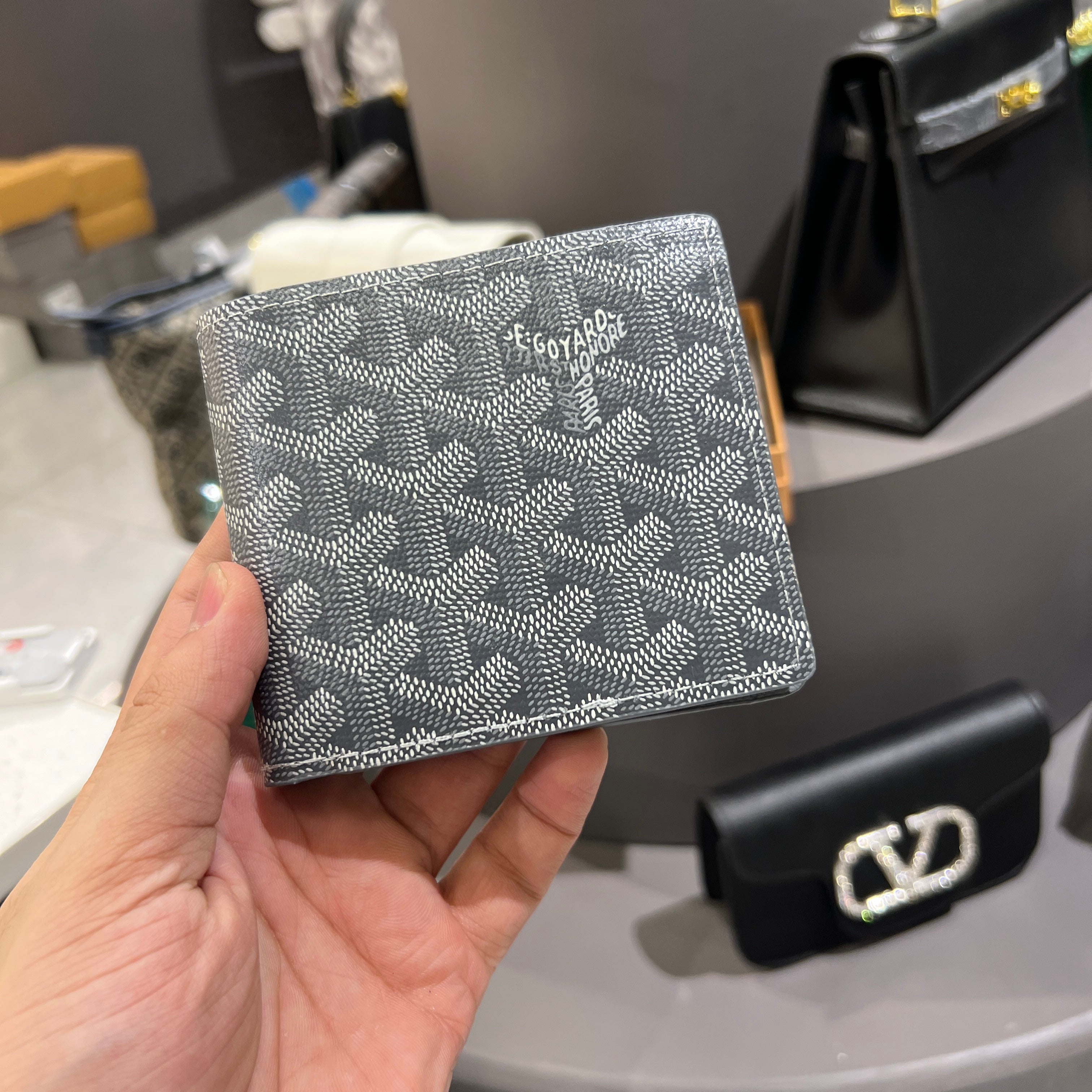 Branded short  WAL