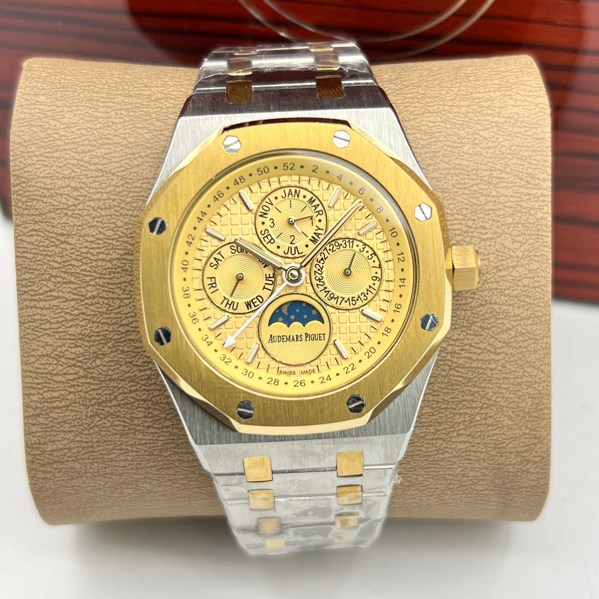 AP MASTER PLUS WATCH AUTOMATIC