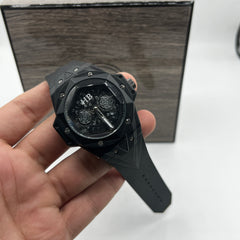 HUB WATCH