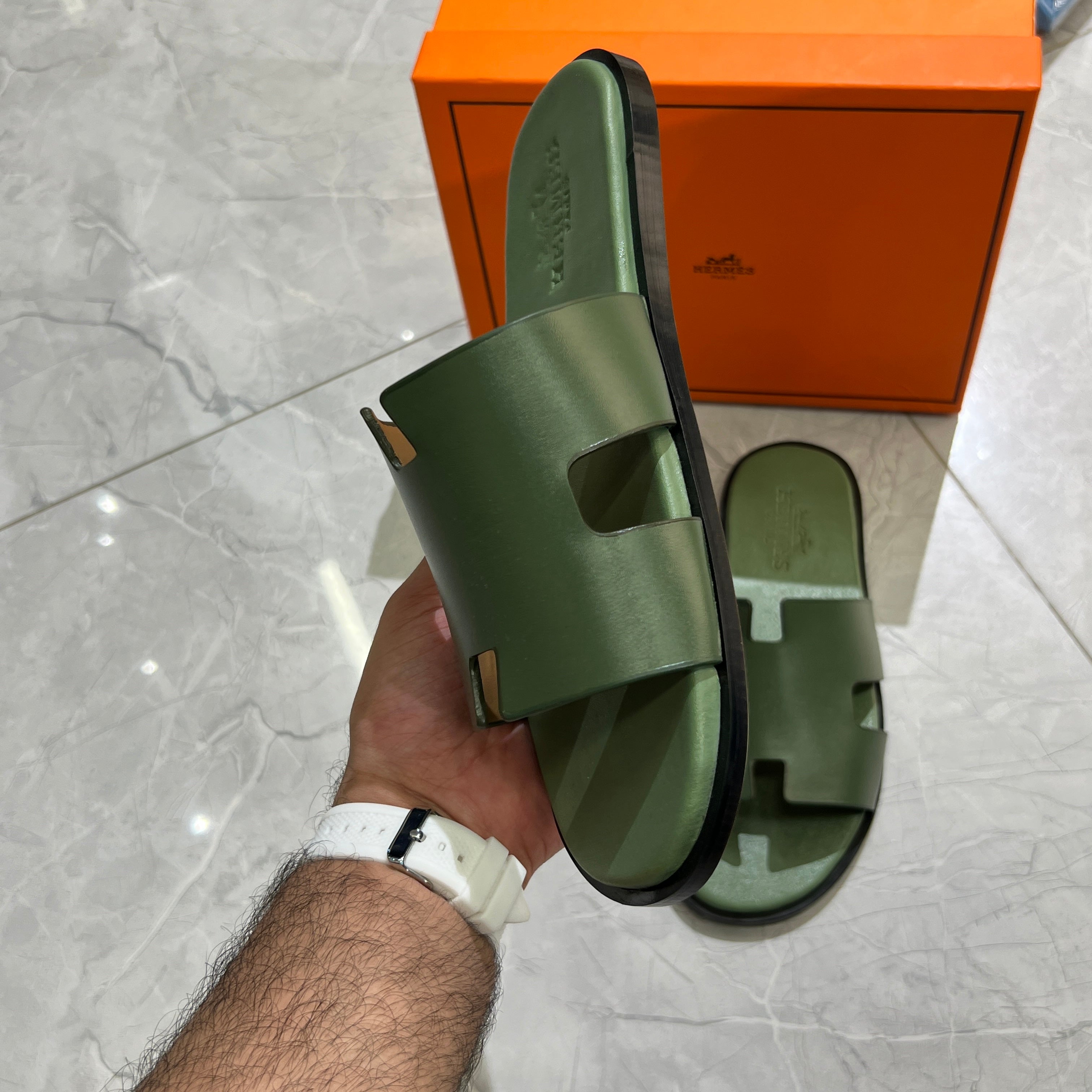 HRMS PREMIUM SLIDE