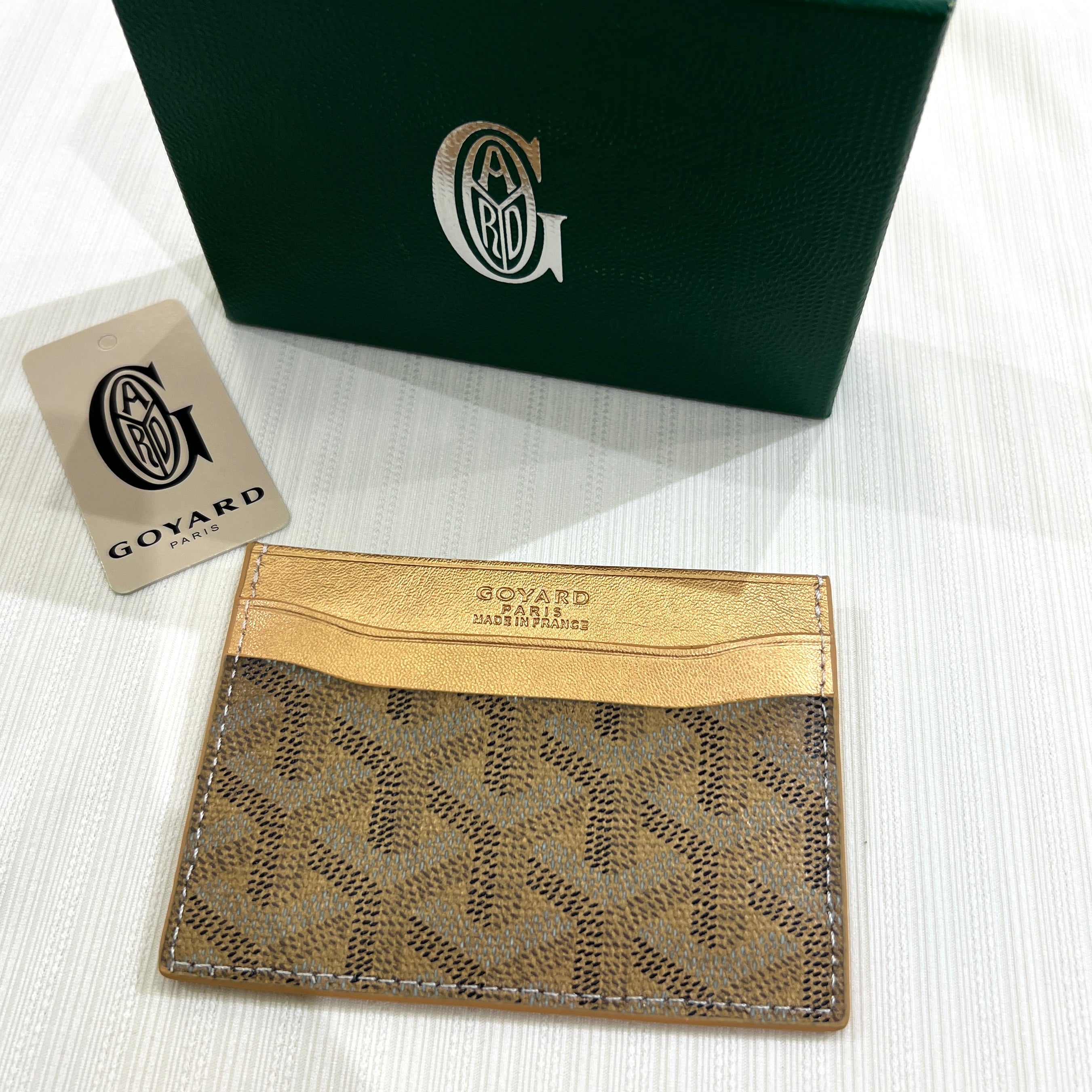 Branded short  WAL