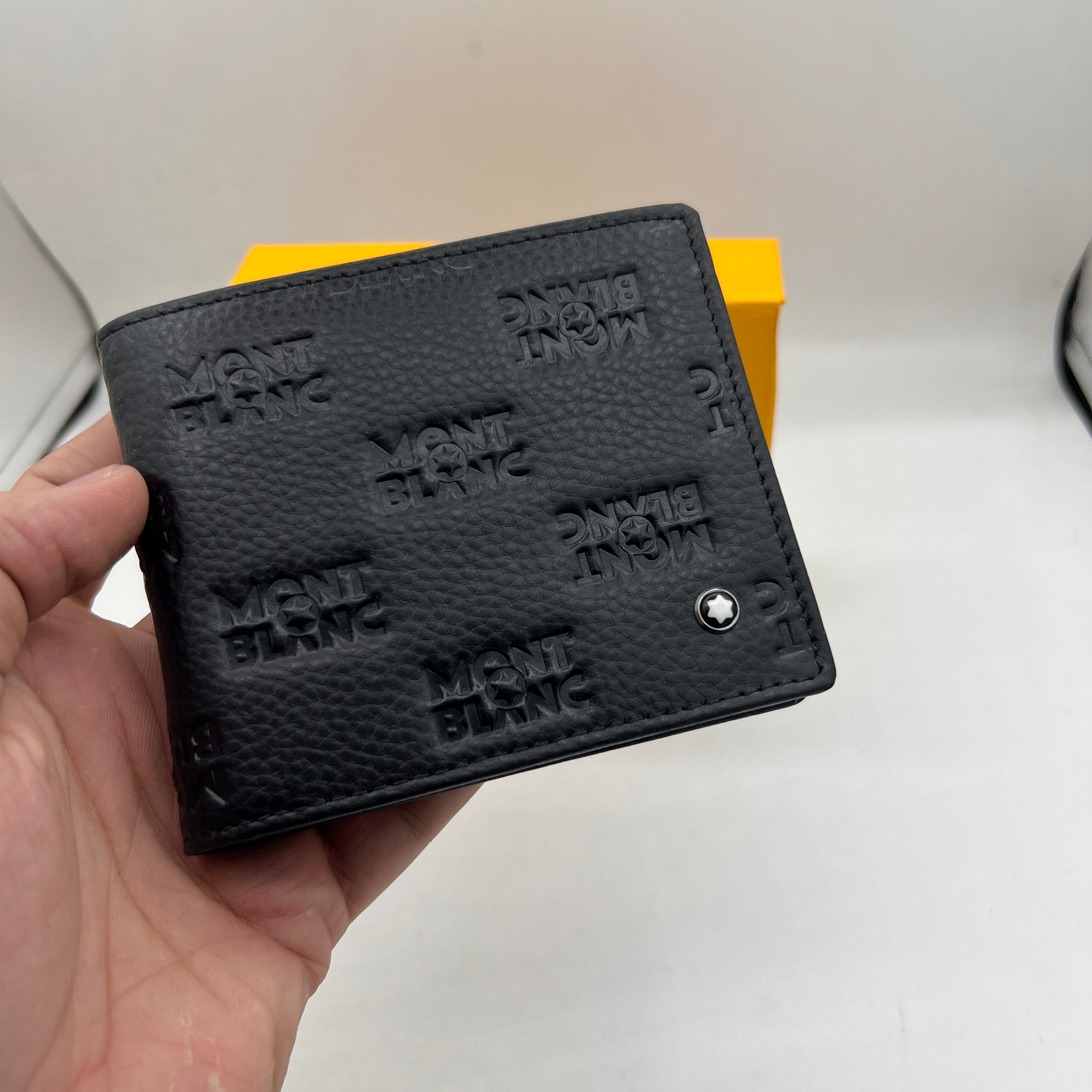 Branded short  WAL