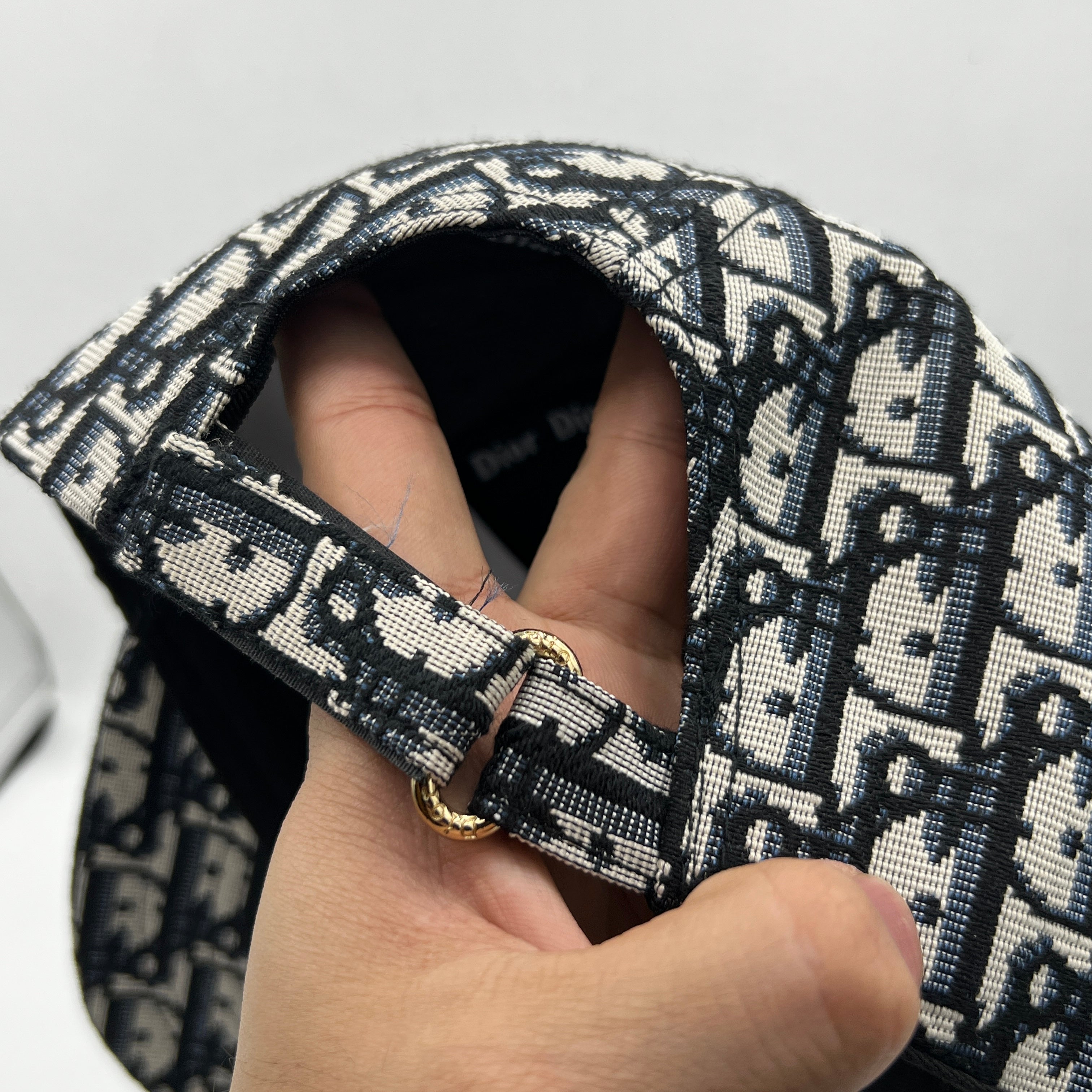 BRAND CAP