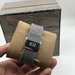 HUB WATCH