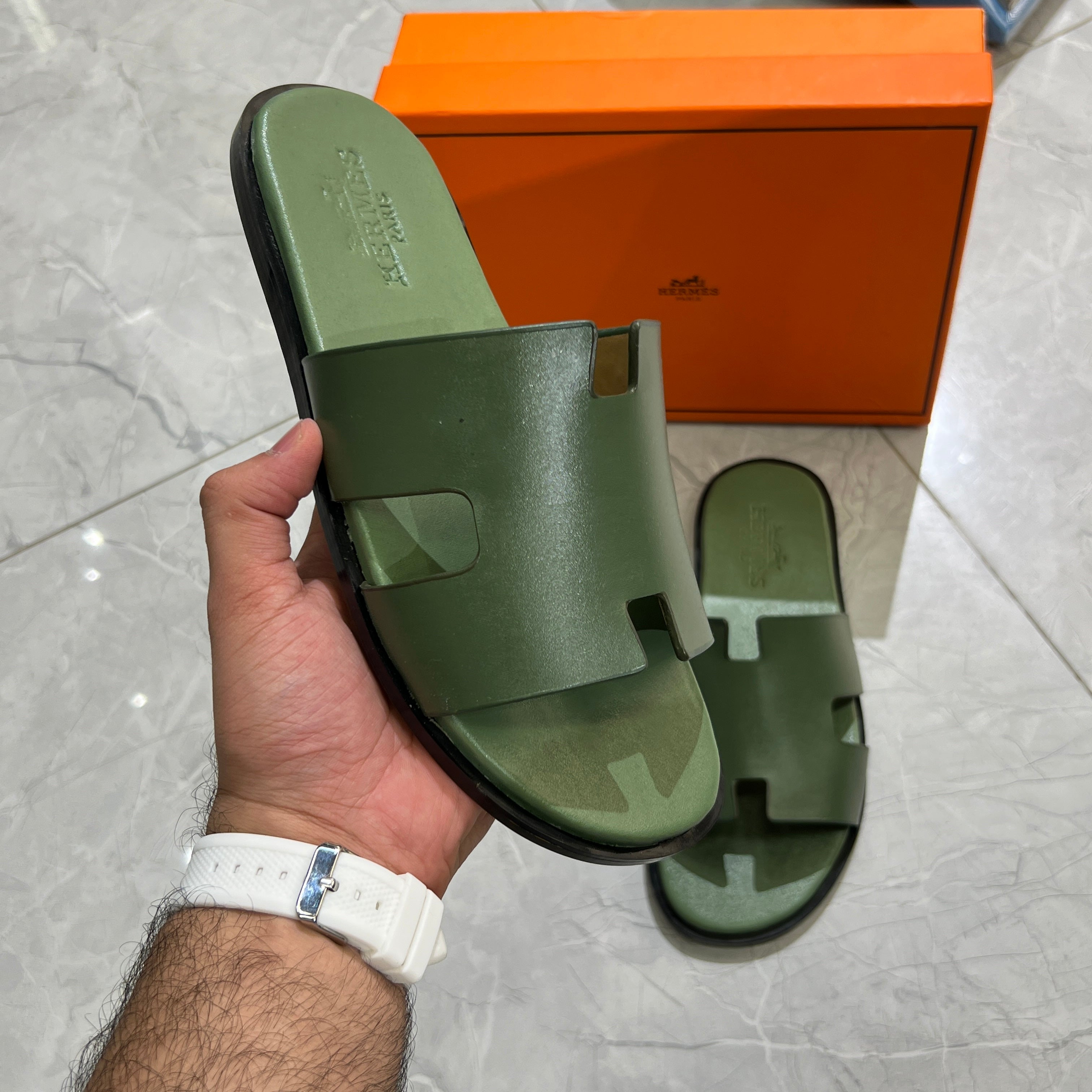 HRMS PREMIUM SLIDE
