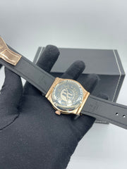 Hub watch