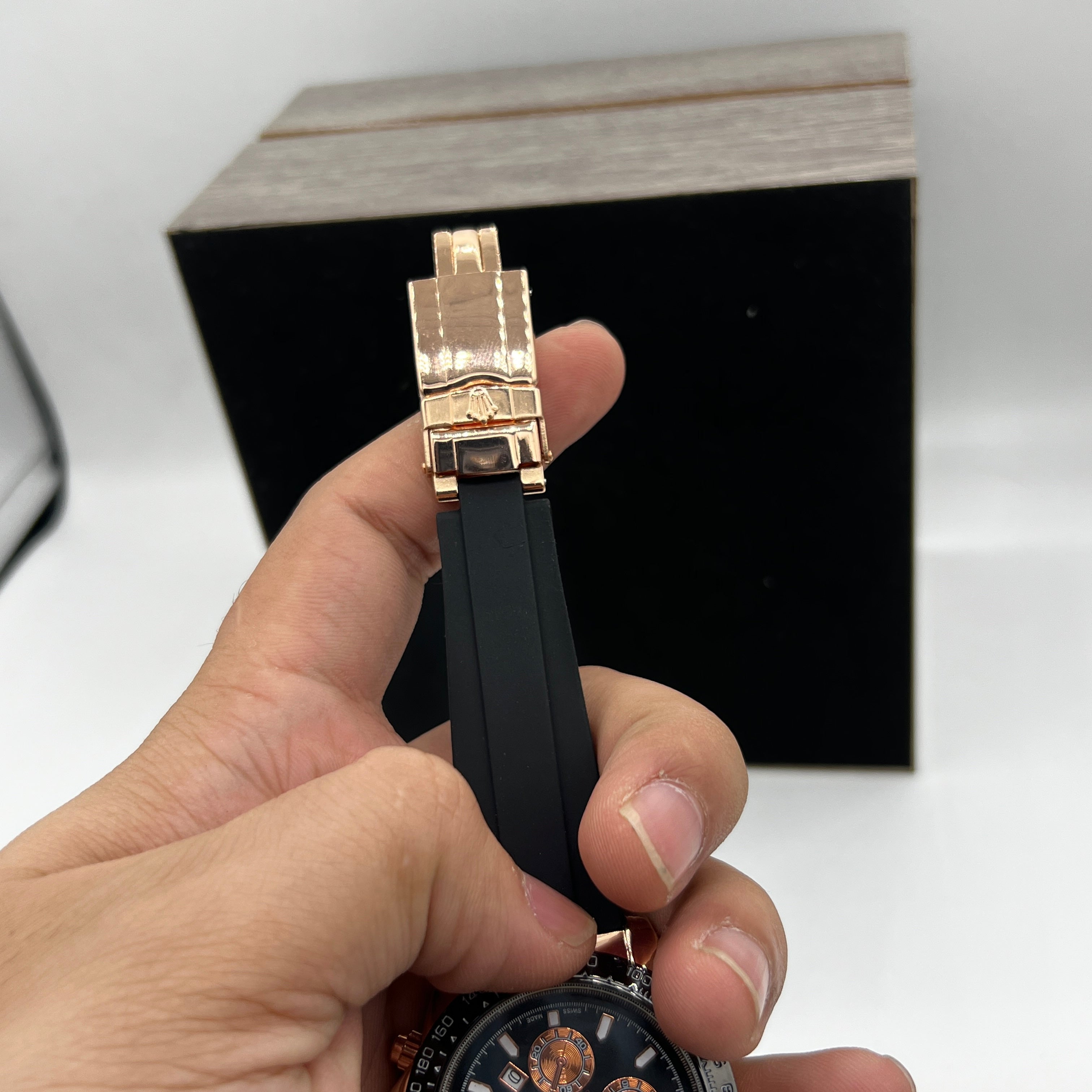 RXW WATCH  QUARTZ