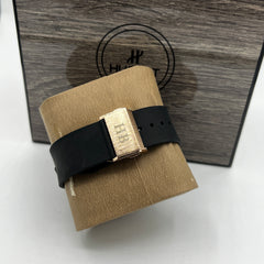 HUB WATCH