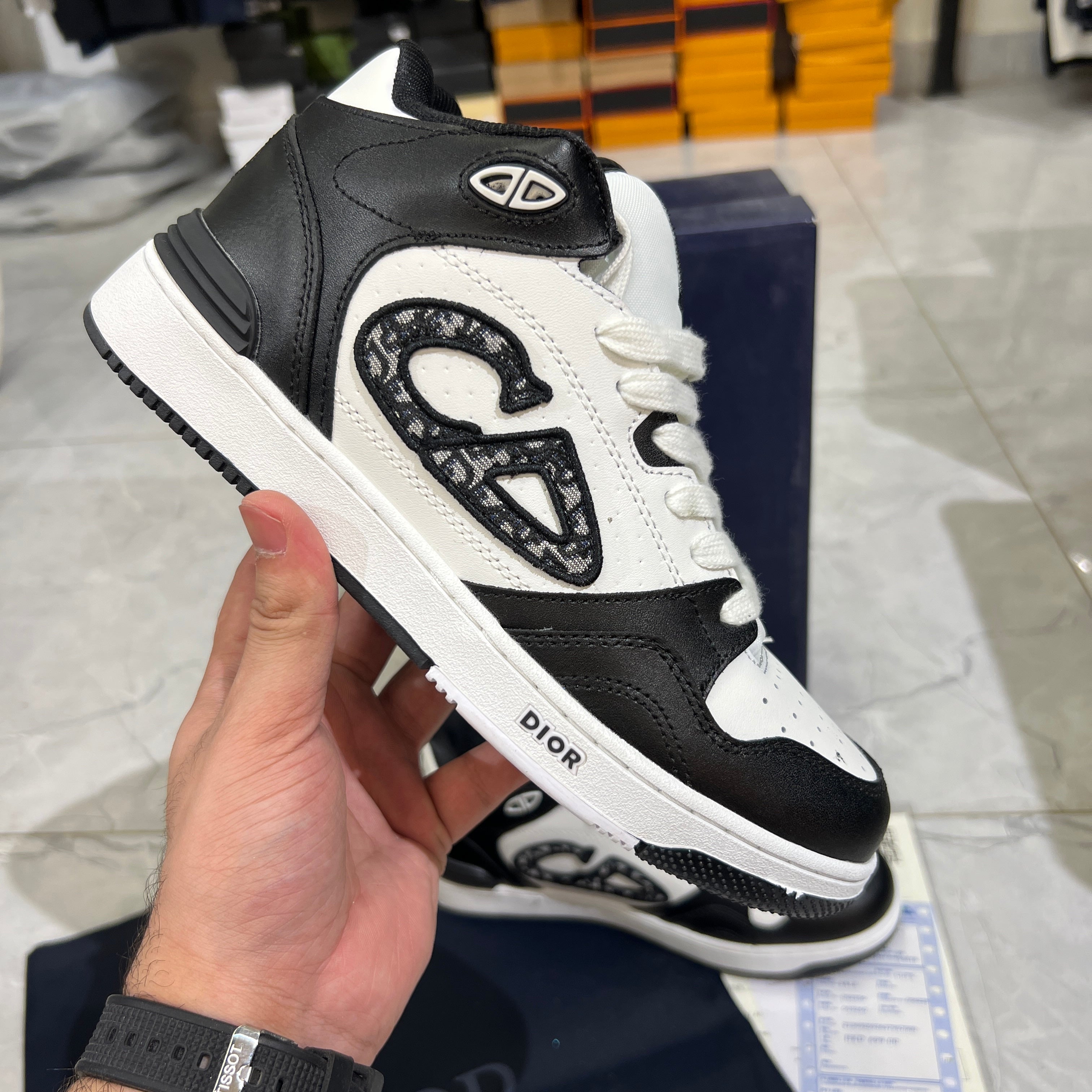 Dior B57 'Black White SNEAKERS