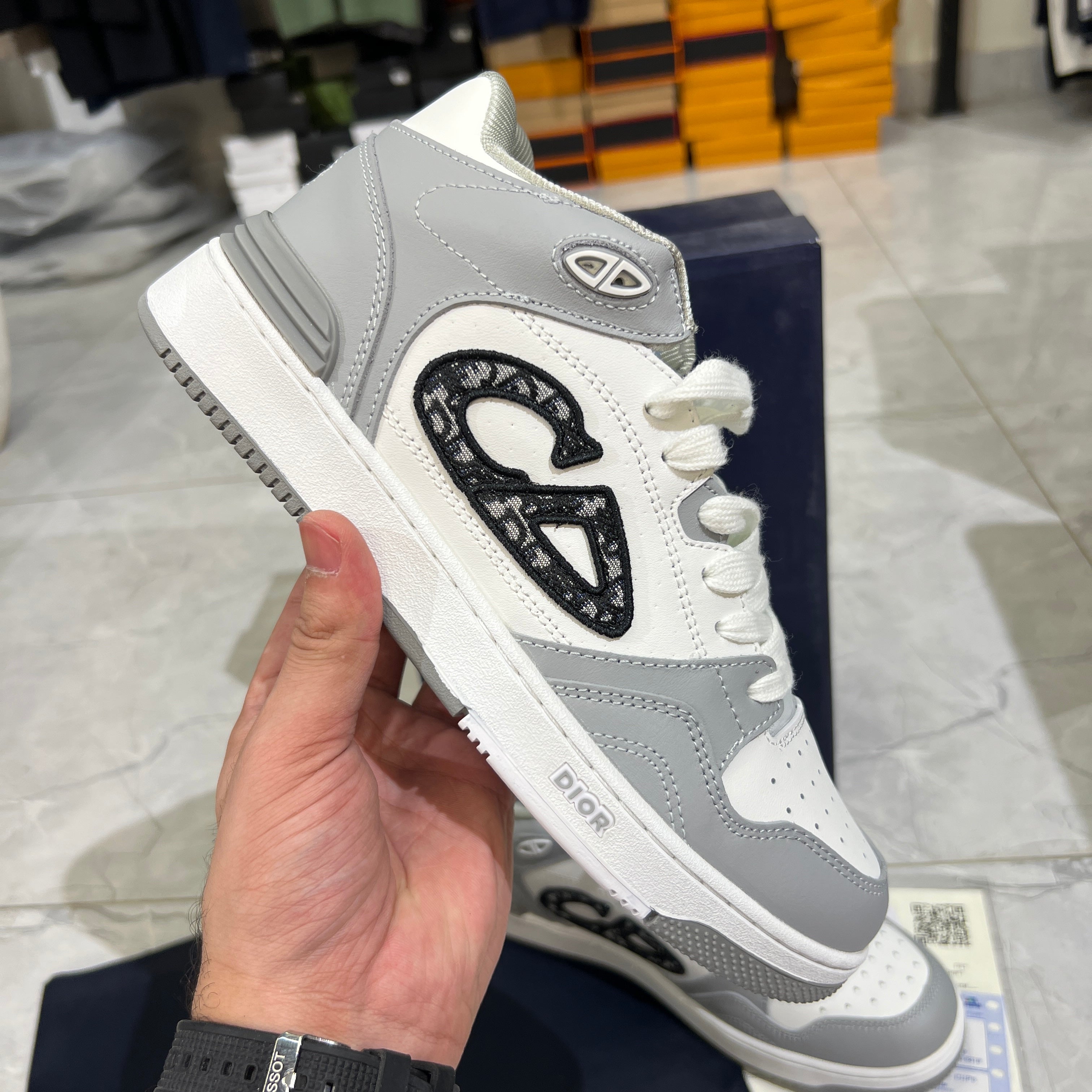 Dior B57 'Grey White SNEAKERS