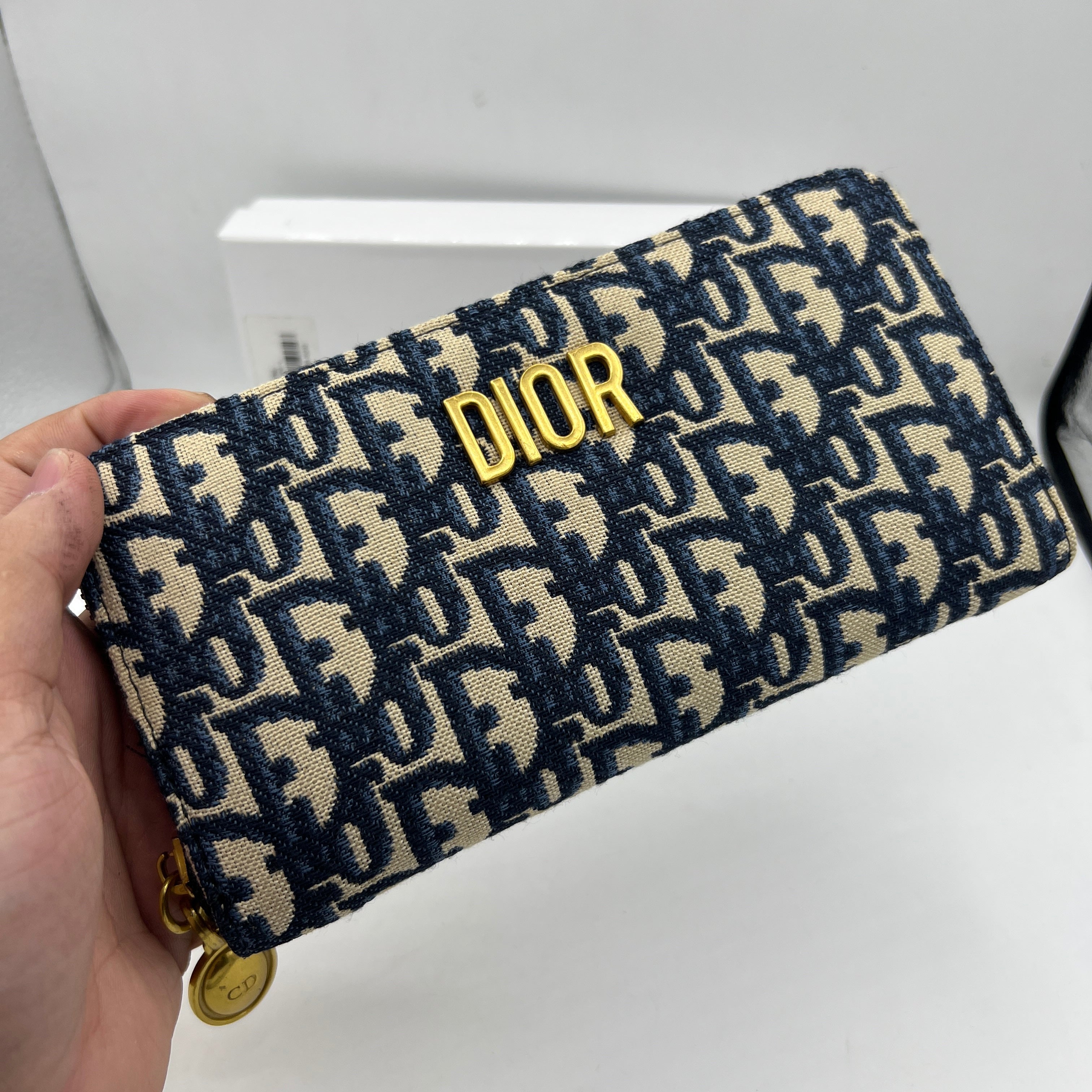 Dior Classic Zip Wallet WAL