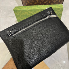 Gucci Pouch Premium Bag