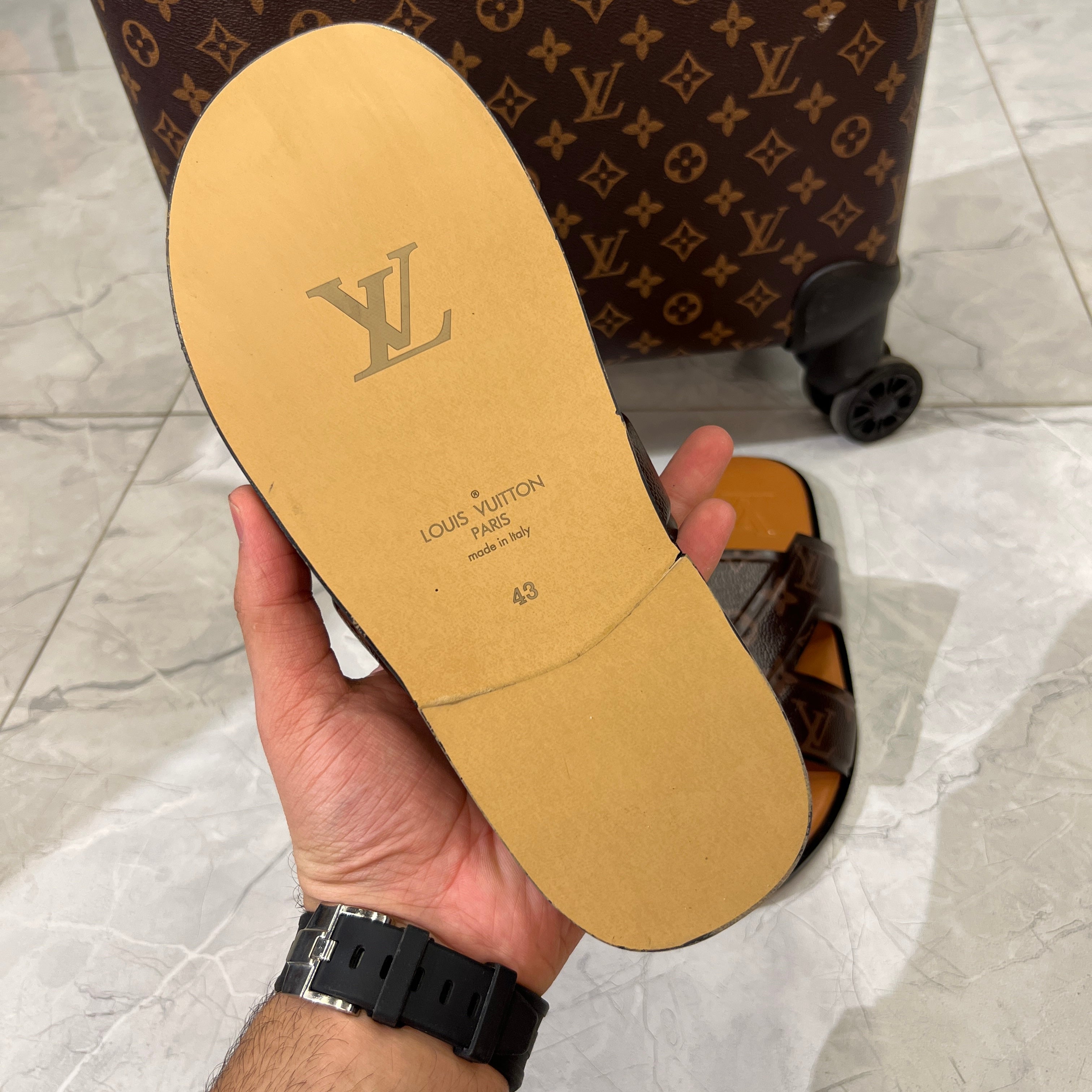 LV PREMIUM SLIDE