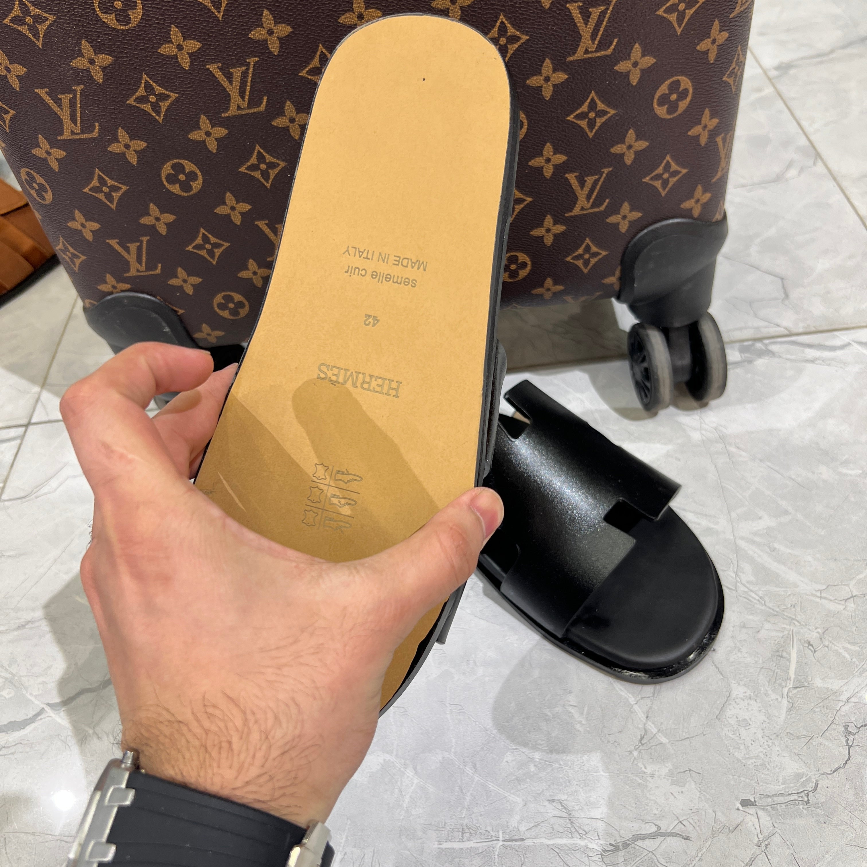 HRMS PREMIUM SLIDE