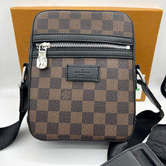 LV Classic Shoulder Bag
