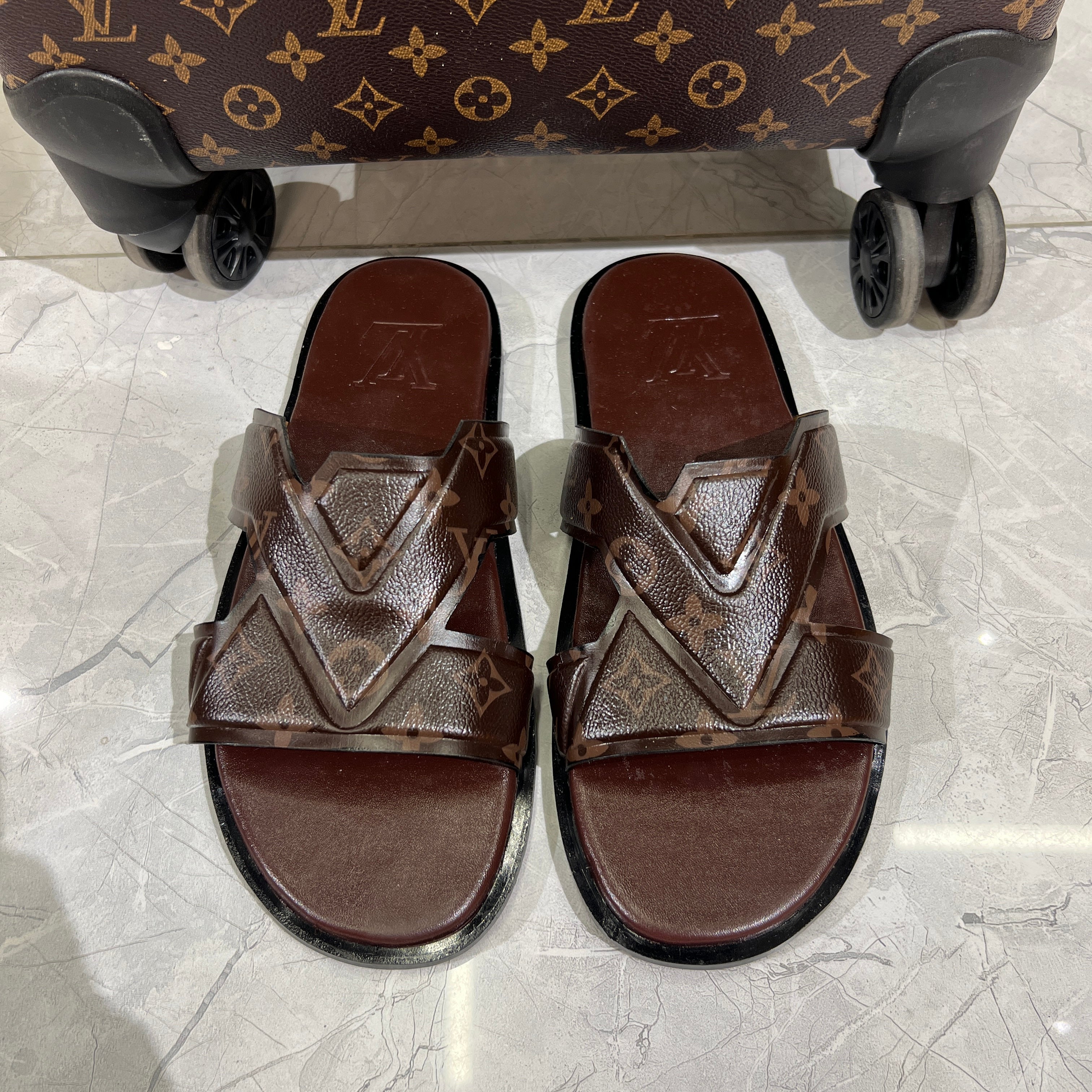 LV PREMIUM SLIDE